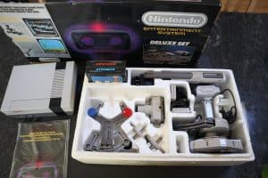 a picture of the Inside of an original NES deluxe set